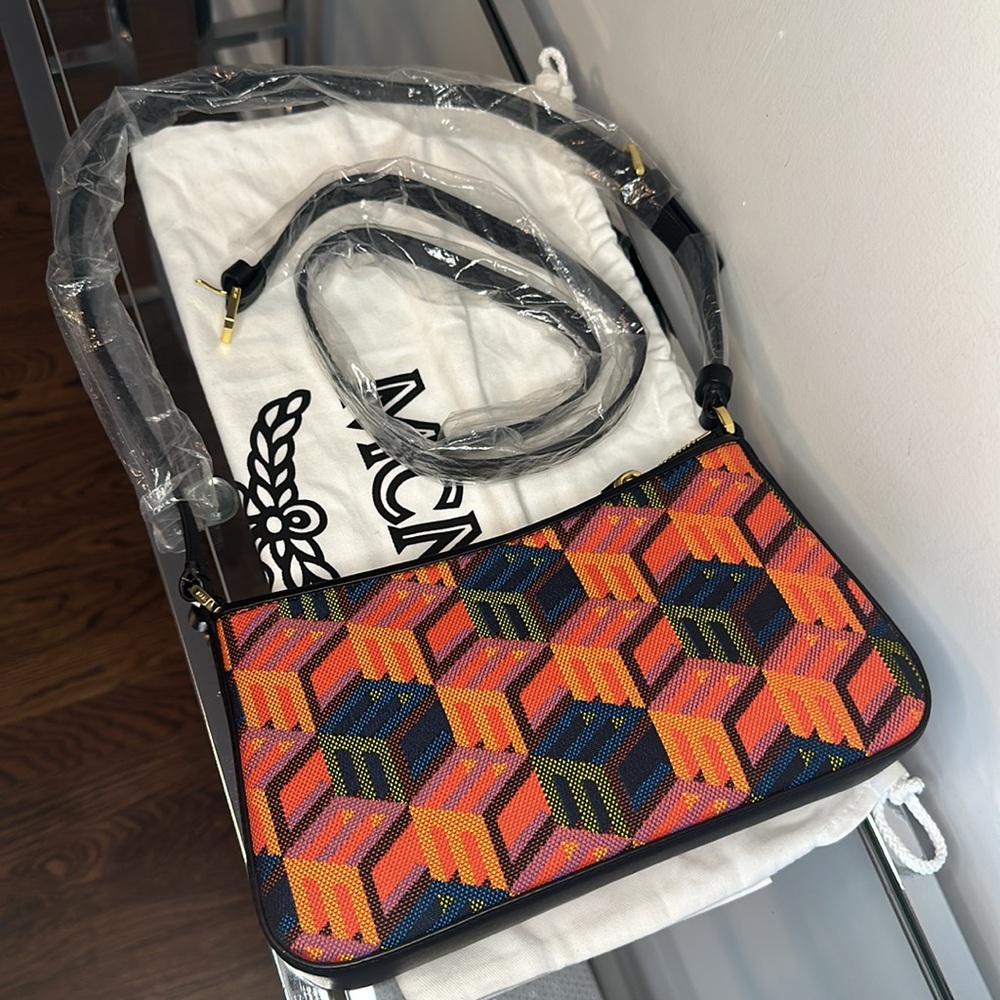 MCM Cubic Mini orange and black convertible shoulderbag - Picture 3 of 9